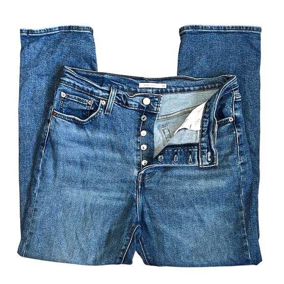 Levi’s Women’s Sz 32 High Rise Wedgie Jeans Straight Leg Medium Wash Denim - Picture 8 of 14